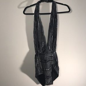 Cocoship, Size 6 Deep Vneck halter backless 🩱 swimsuit one piece.